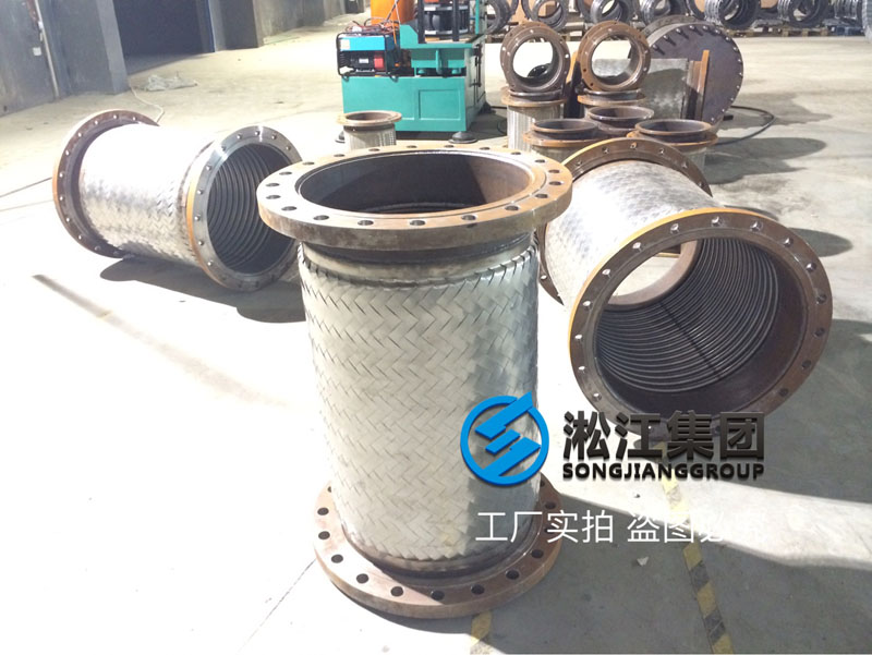 君临国际大口径金属软管生产现场曝光 君临国际大口径金属软管生产现场曝光