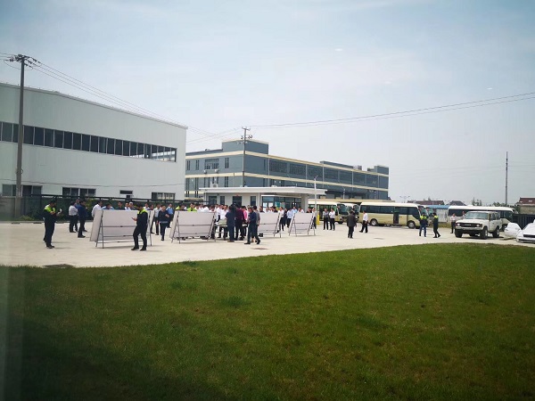 欢迎如东各级领导到君临国际视察指导工作 欢迎如东各级领导到君临国际视察指导工作