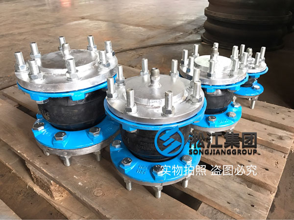 第一批新型橡胶软接头压力检测现场 第一批新型橡胶软接头压力检测现场
